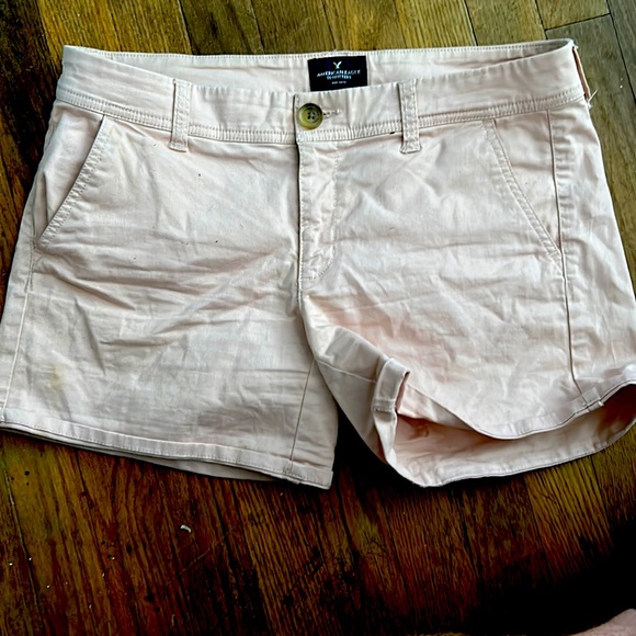 American Eagle Outfitters Size 8 MIDI Shorts - Picture 1 of 5